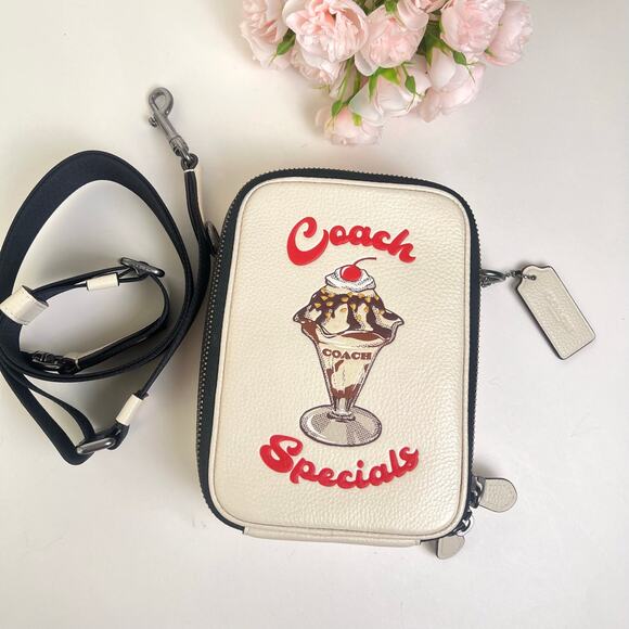 SAMPLE BAG Coach Boardwalk Sundae Graphic Crossbody bag - Picture 6 of 9